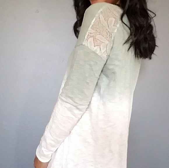 SAGE IVORY OMBRE CROCHET SHOULDER TOP - Picture 5 of 5